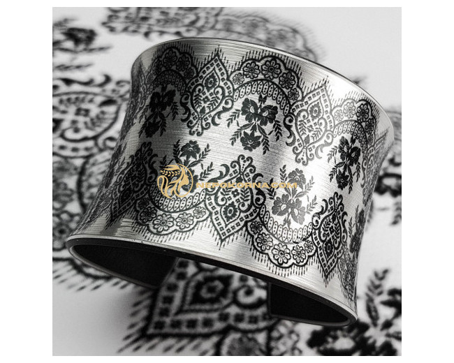 Гривна БЕЛИСИМÐ