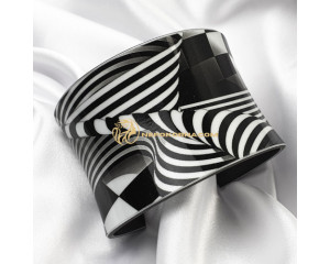 Гривна КОÐТРÐСТ - бÑла