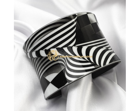 Гривна КОÐТРÐСТ - бÑла Гривна КОÐТРÐСТ - бÑла