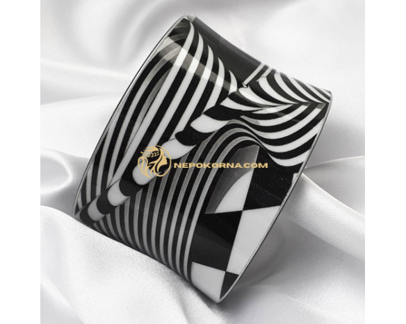 Гривна КОÐТРÐСТ - бÑла Гривна КОÐТРÐСТ - бÑла