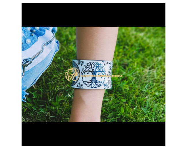 Гривна ДЪРВОТО ÐРЖИВОТР- бÑла