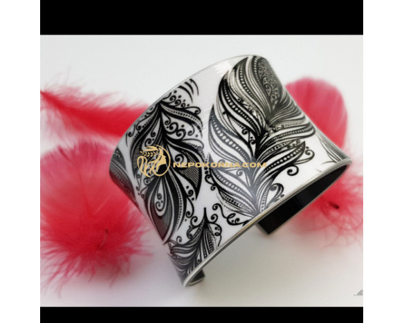 Гривна ФИÐЕС БЯЛРГривна ФИÐЕС БЯЛÐ