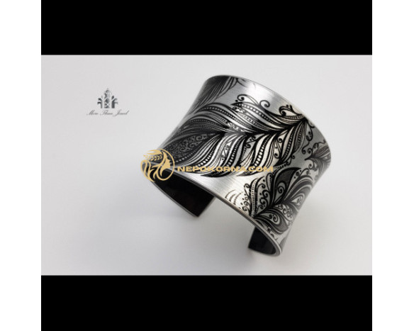 Гривна ФИÐЕС СРЕБРИСТРГривна ФИÐЕС СРЕБРИСТÐ