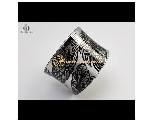 Гривна ФИÐЕС СРЕБРИСТÐ