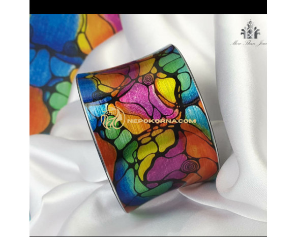 Гривна СТРÐСТ Гривна СТРÐСТ