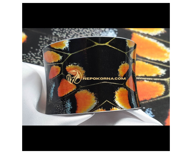 Гривна УМОРЕÐИ КРИЛРÐРЛЮБОВТÐ