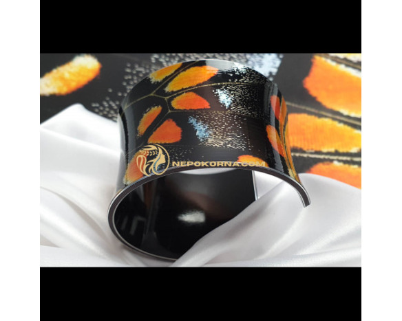 Гривна УМОРЕÐИ КРИЛРÐРЛЮБОВТРГривна УМОРЕÐИ КРИЛРÐРЛЮБОВТÐ