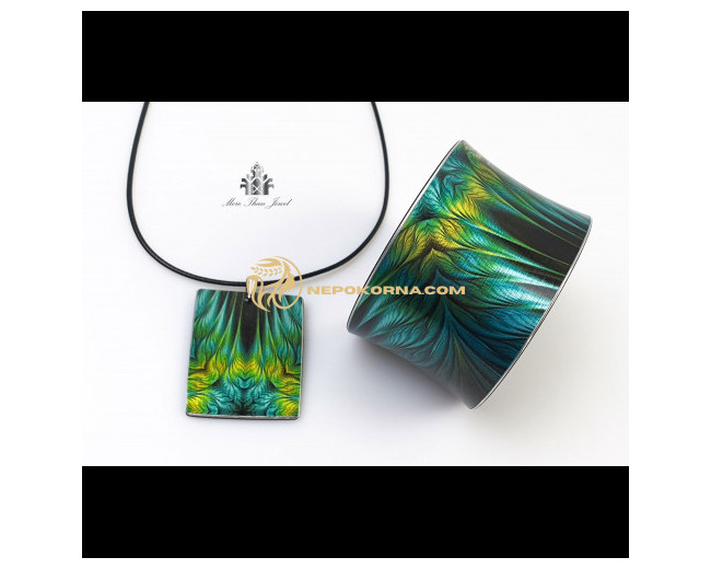 Гривна и колие Хипнотик