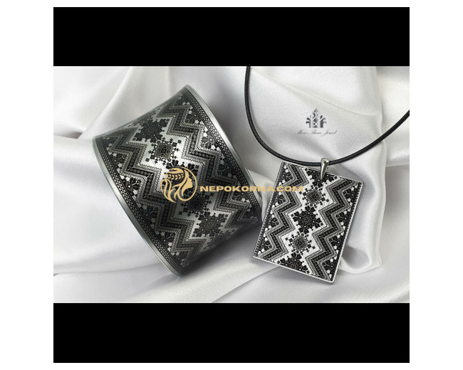 Гривна и колие ДЕСИСЛÐВРграфика