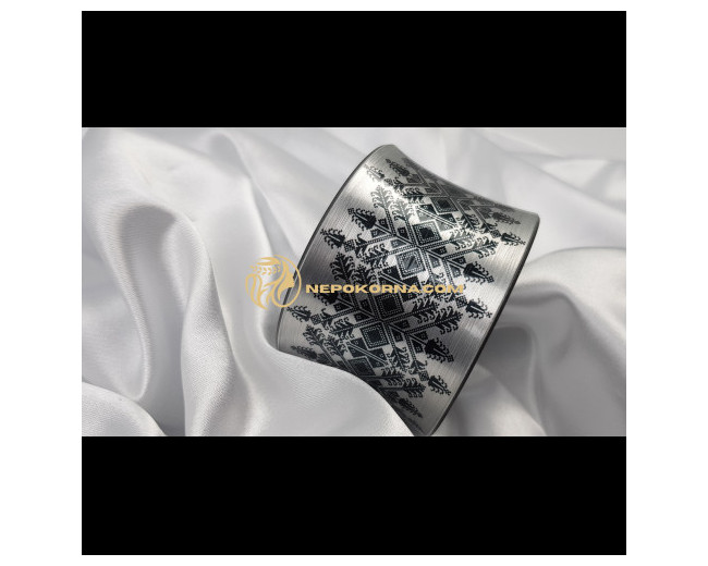 Гривна ВИКТОРИЯ